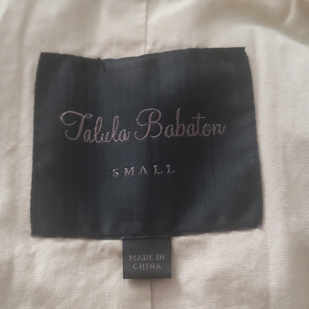 Aritzia Babaton Trench Coat - Picture 10 of 11